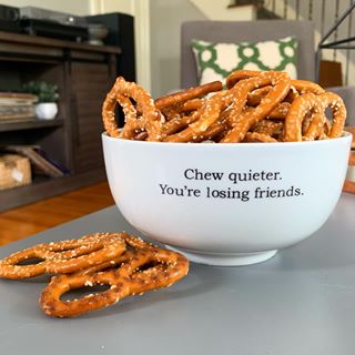 Chew Quieter Snack Bowl